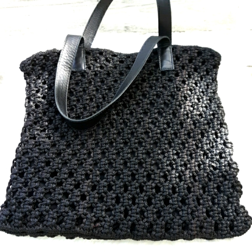 EUC OLIVIA DAR BAG